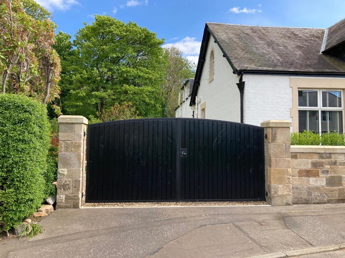 Islay House,Comfortable Home With Private Garden, Pencaitland, East Lothian, Scotland Εξωτερικό φωτογραφία
